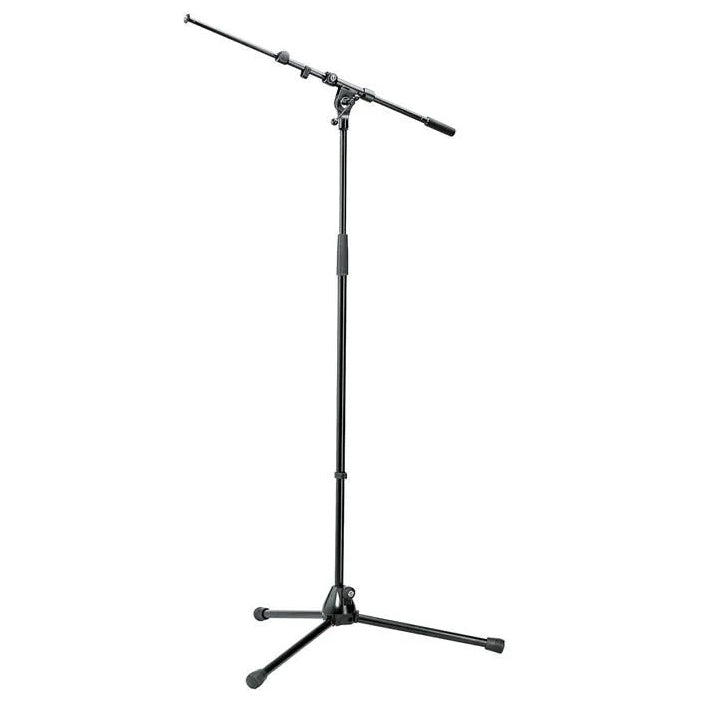 K&M 210/9 Mikrofonstativ, lang teleskopboom, lange ben, sort