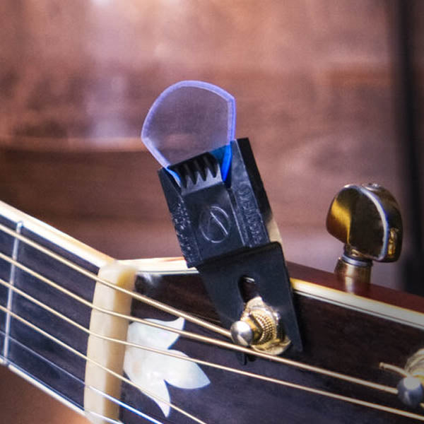 Wishbone Premier Pick Holder – Black