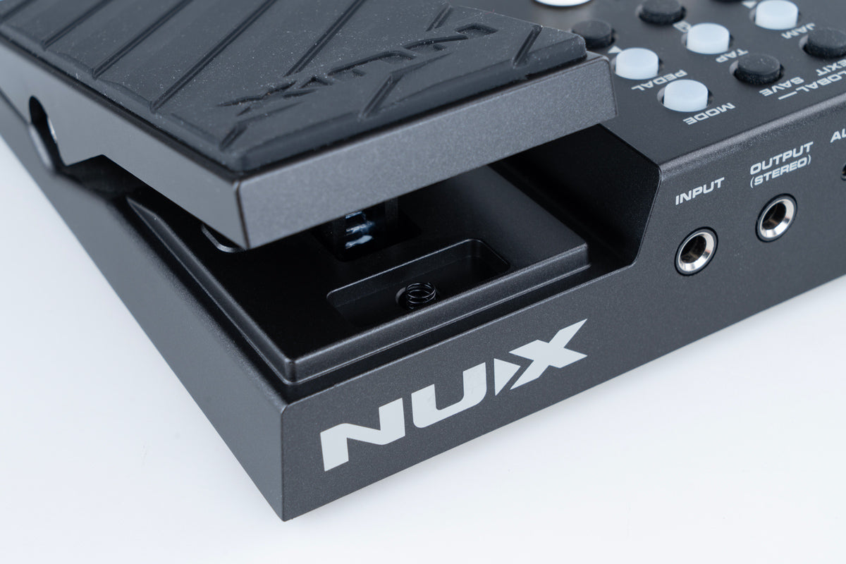 NUX MG 300 MKII Modeling Guitar Processor