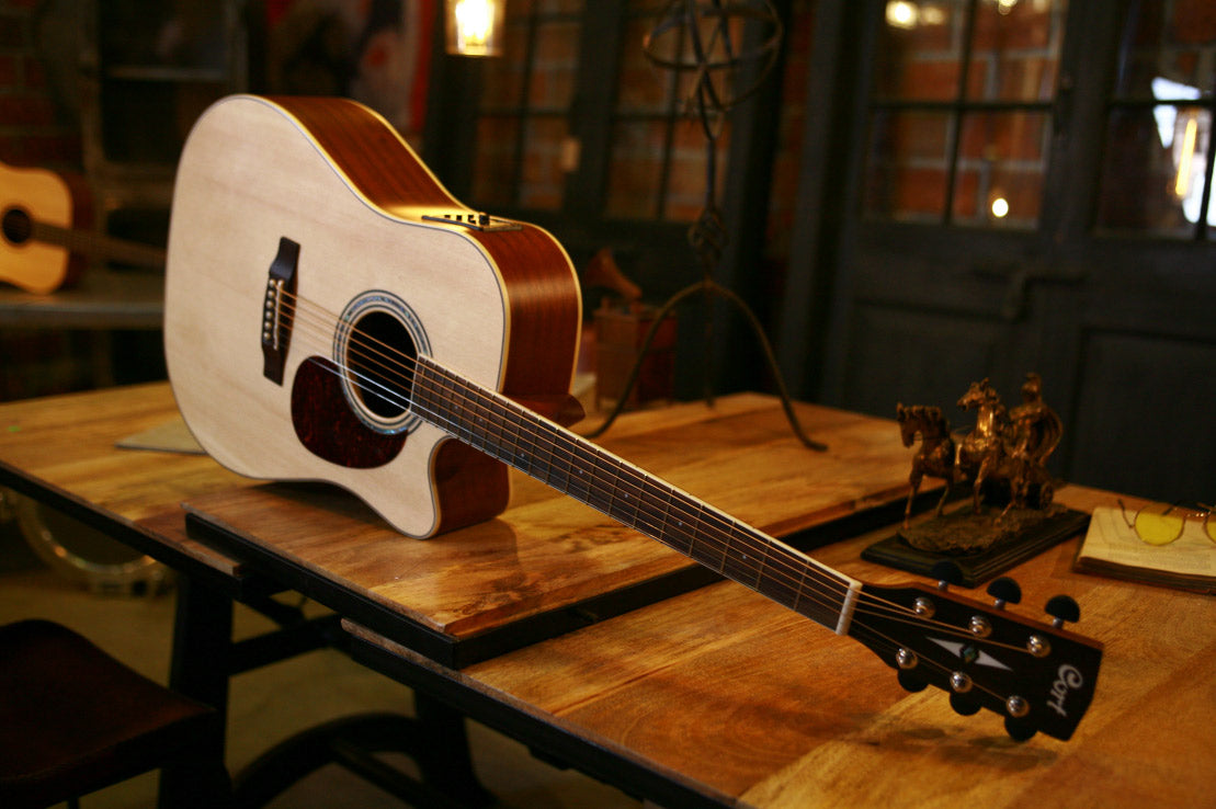CORT MR710F NAT