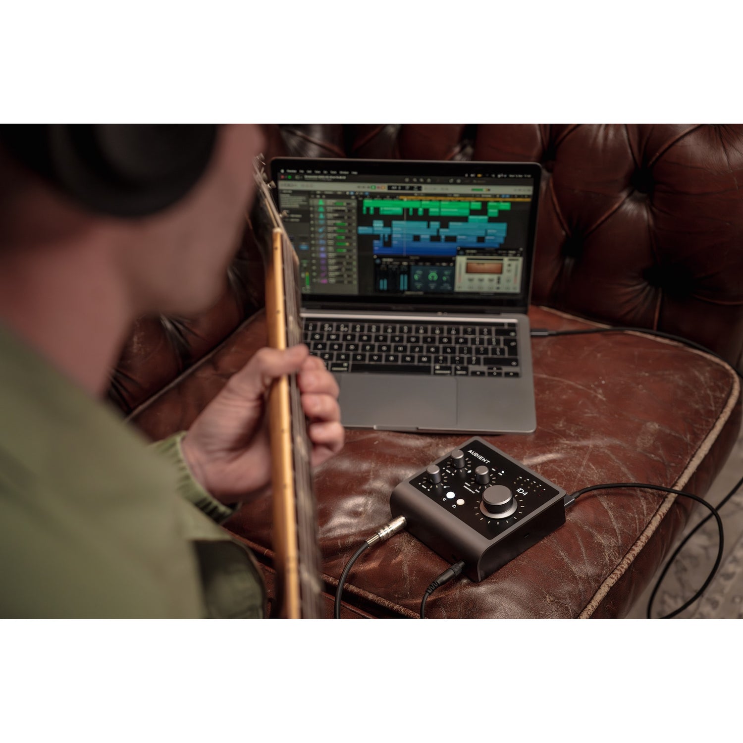 AUDIENT iD4 MkII - 2in/2out Audio Interface