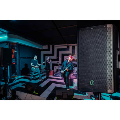 Mackie Thrash215 15” 1300W Powered Loudspeaker