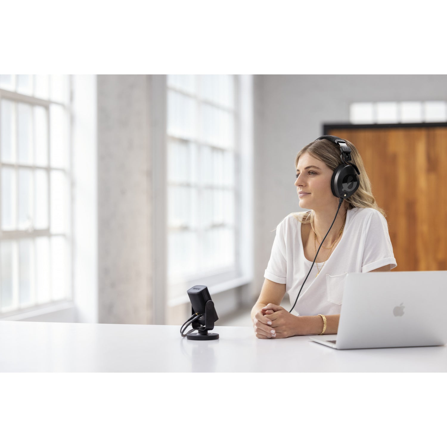 RØDE NTH-100 Prof. Over-ear Headphones
