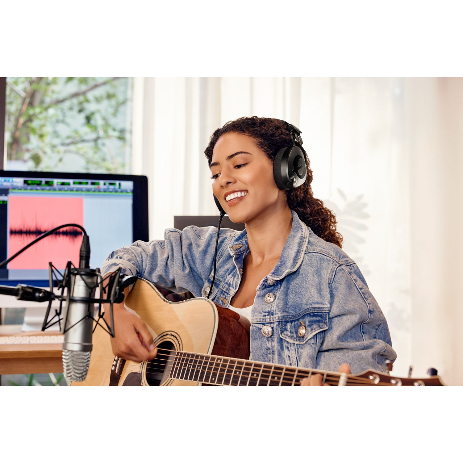 RØDE NTH-100 Prof. Over-ear Headphones